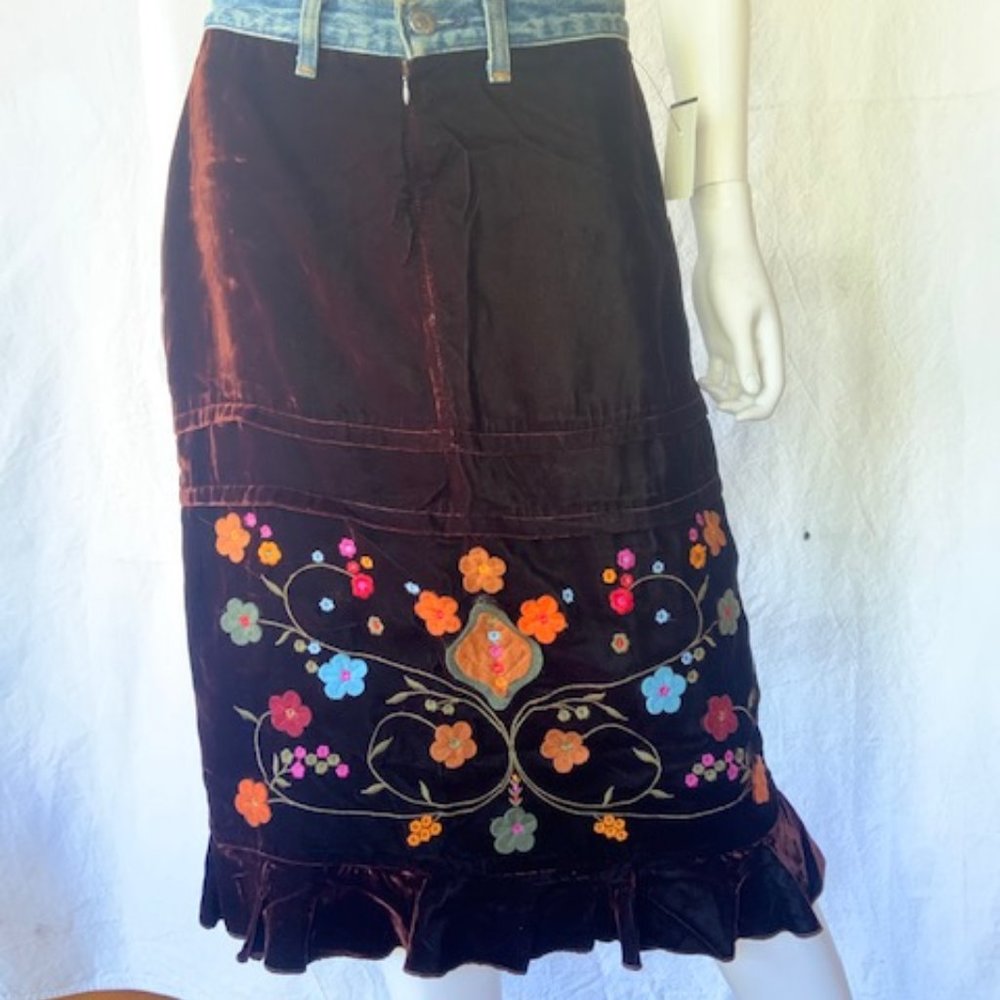 LEVI STRAUSS RUTH ANTHROPOLOGIE WINE VELVET MIDI  SKIRT